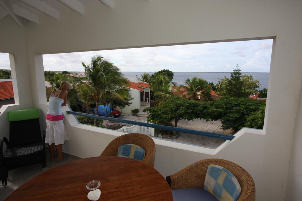 Caribbean Club Bonaire Aparthotel Exterior photo